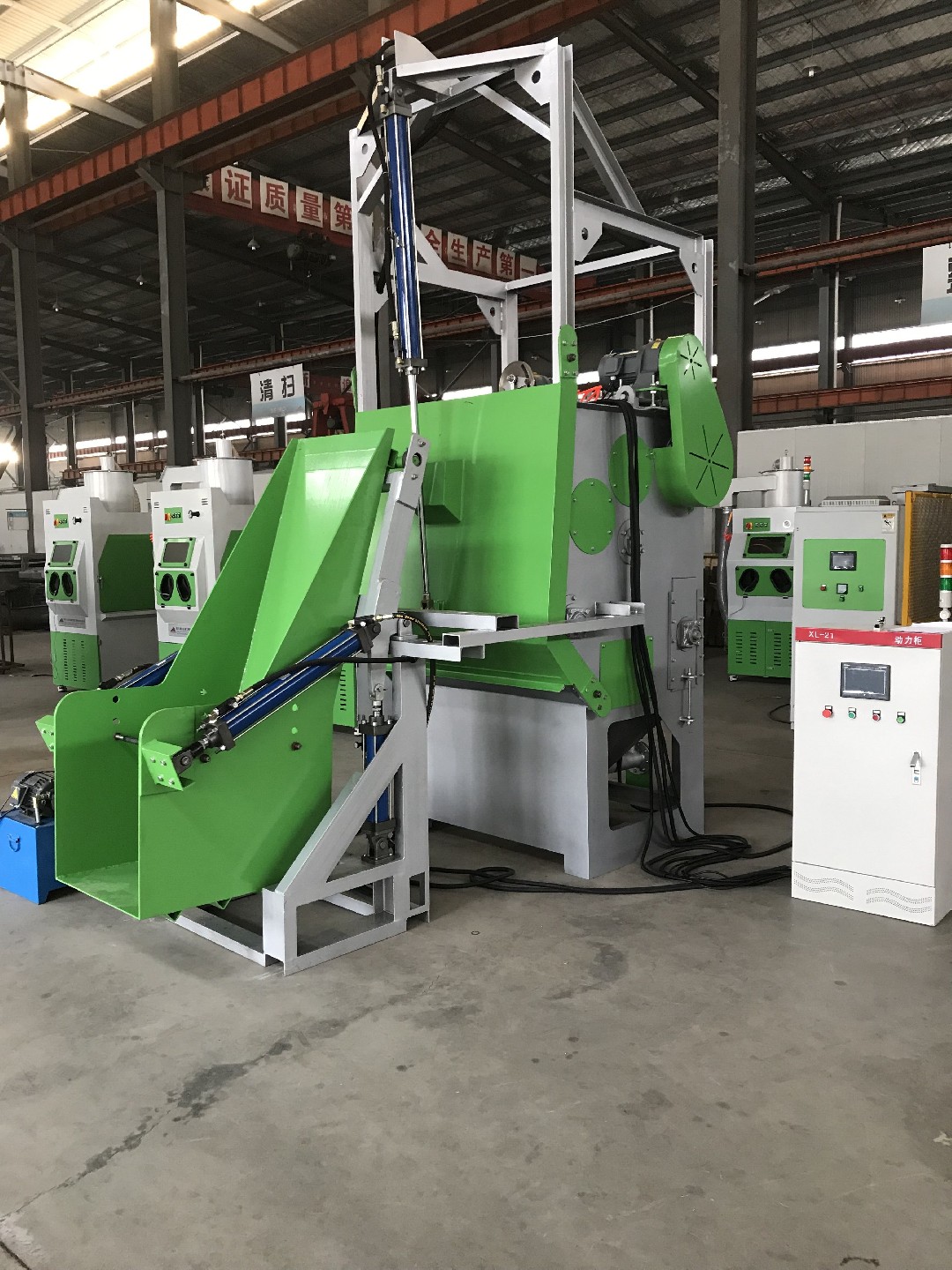 TB-SF300KG-6A自動上下料履帶式自動噴砂機，履帶液體自動噴砂機，自動液體噴砂機
